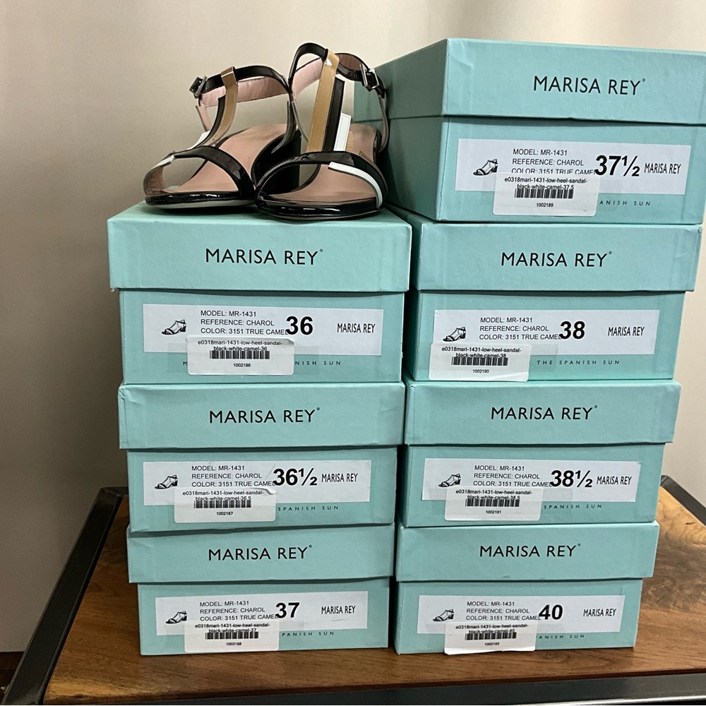 Marisa Rey Black, Tan, and White Patent Leather Sandal, New in Box - Picture 8 of 8
